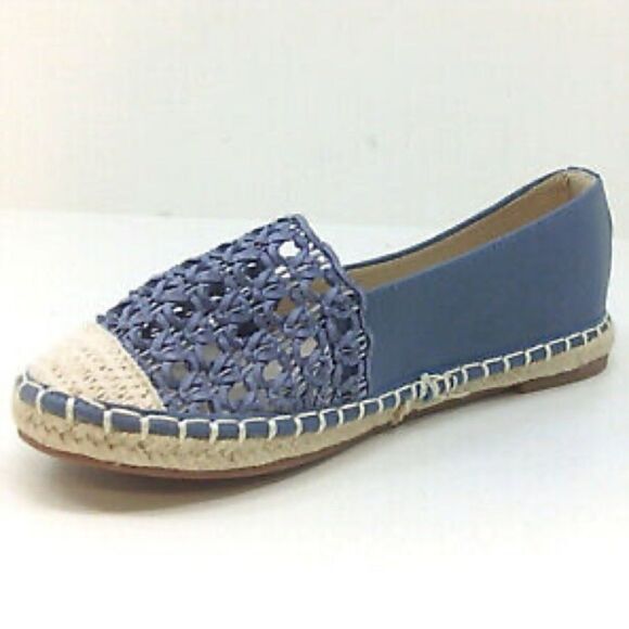 WANTED | ballet flats  - Picture 2 of 5